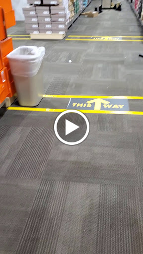 Shoe Store «DSW Designer Shoe Warehouse», reviews and photos, 5518 Leesburg Pike, Falls Church, VA 22041, USA