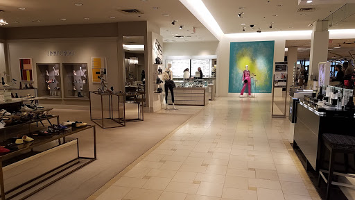 Department Store «Saks Fifth Avenue», reviews and photos, 26100 Cedar Rd, Beachwood, OH 44122, USA
