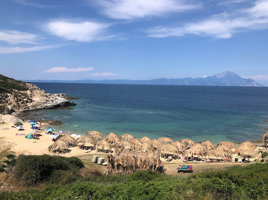 Tigania beach
