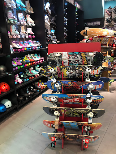 Proline Skates - Sporting goods store