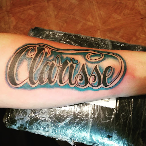 Explore mens collar bone tattoo ideas, creative tattoo ideas in Carbondale, available at MsCandyTattoo