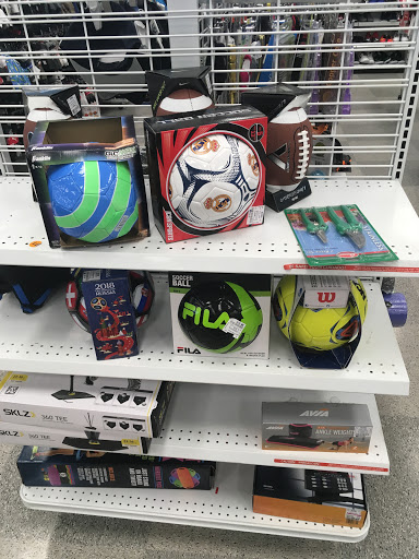 Clothing Store «Ross Dress for Less», reviews and photos, 1950 N Dixie Hwy, Elizabethtown, KY 42701, USA