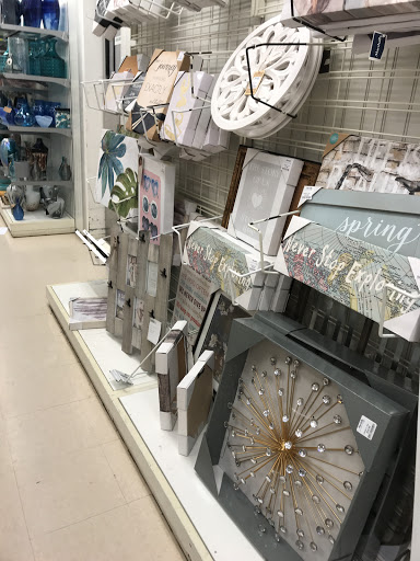 Department Store «Marshalls», reviews and photos, 6042 Azle Ave, Lake Worth, TX 76135, USA