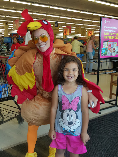 Grocery Store «Winn-Dixie», reviews and photos, 5802 54th Ave N, Kenneth City, FL 33709, USA