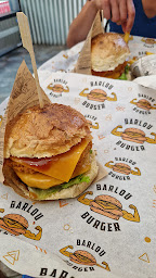 Photo n°82 de Barlou Burger Marseille (by Seth Gueko) à Marseille ()