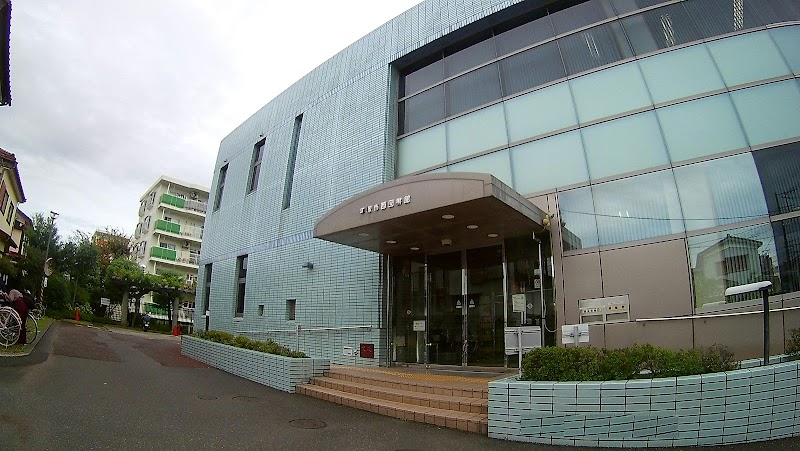 平塚市西図書館 神奈川県平塚市山下 図書館 図書館 グルコミ