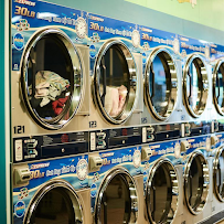 Speed Cycle Express Laundromat - Photo 4 - Car repair in Willoughby Hills, OH, Cleveland