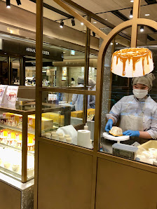 MERCER bis GINZA/マーサービス銀座 〒104-0061 Tokyo, Chuo City, Ginza, 6 Chome−10−1 GINZA SIX B2F MERCER bis GINZA/マーサービス銀座