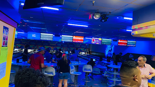 Bowling Alley «Pin Chasers Veterans», reviews and photos, 5555 W Hillsborough Ave, Tampa, FL 33634, USA