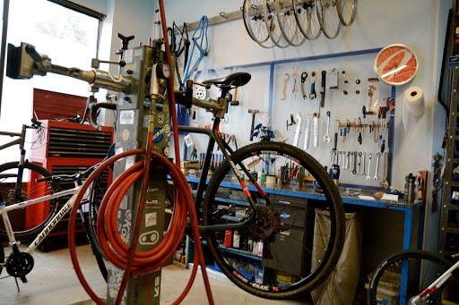 Bicycle Store «Breakaway Bikes», reviews and photos, 4235 Montgomery Dr, Santa Rosa, CA 95405, USA