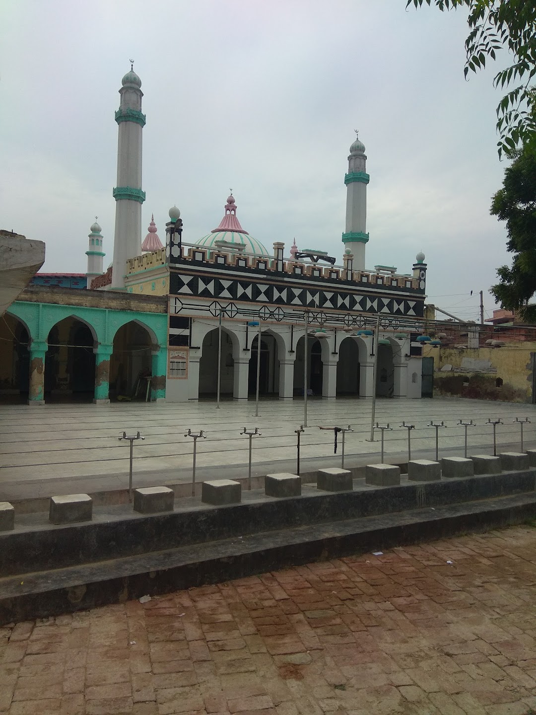 Badi Masjid