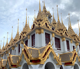 Statue of King Rama III photo