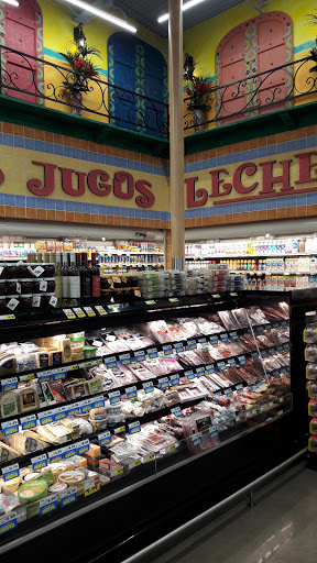 Supermarket «Vallarta Supermarkets», reviews and photos, 7900 Imperial Hwy, Downey, CA 90242, USA