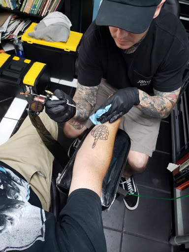 Tattoo Shop «Tiger Rose Tattoo», reviews and photos, 590 Dolliver St, Pismo Beach, CA 93449, USA