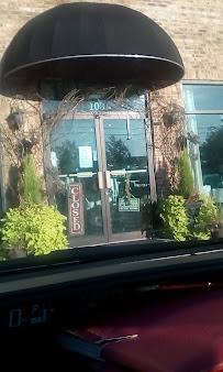 SH Designs and branches and burlap home store - Photo 6 - Car repair in Greenville, SC, Greenville