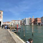 Photo n°3 de l'avis de Johnny. fait le 13/04/2022 à 13:41 sur le  Naranzaria à Venice