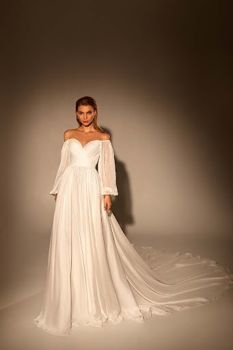 Bridal Shop «Savvy Bridal Boutique», reviews and photos, 1804 Central St, Kansas City, MO 64108, USA