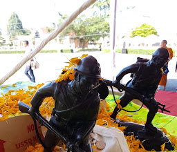 Weerathai Monument photo