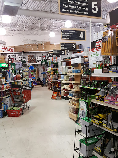 Hardware Store «Elston Ace Hardware #3120», reviews and photos, 5422 S Lake Park Ave, Chicago, IL 60615, USA