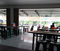 Ayam Penyet Cabe Hijau KakTari Tasbi photo