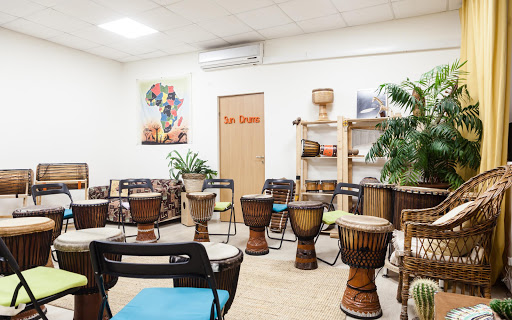 Школа африканских барабанов Sun Drums. Обучение игре на джембе и кахон