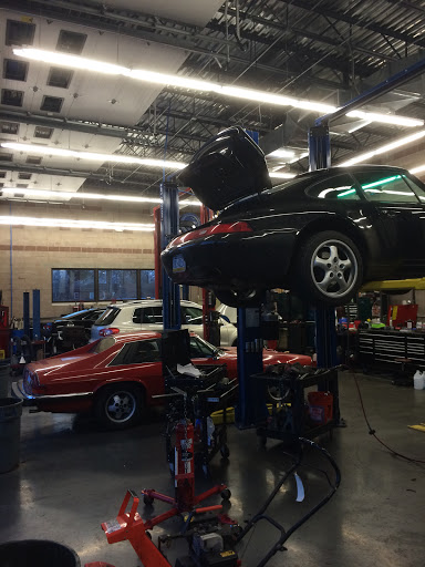 Auto Repair Shop «More Miles Automotive», reviews and photos, 1458 Stefko Blvd, Bethlehem, PA 18017, USA