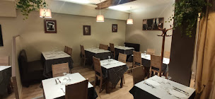 Photo n°24 de WEILI ET FAN à Fontaines-sur-Saône ()