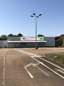 TITANIUM FITNESS 14 Rte de Sens, 45320 Courtenay, France