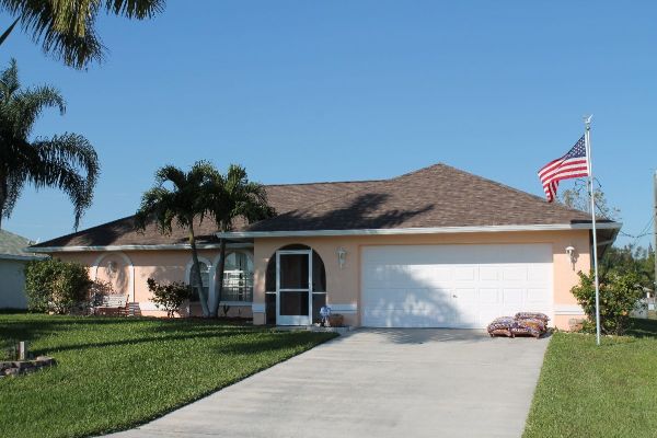 Big C Roofing - Roofing Contractor in Lehigh Acres, Florida