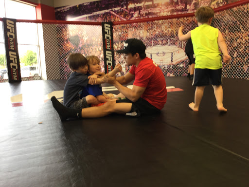 Boxing Gym «UFC GYM Plano», reviews and photos, 1941 Preston Rd #1022, Plano, TX 75093, USA