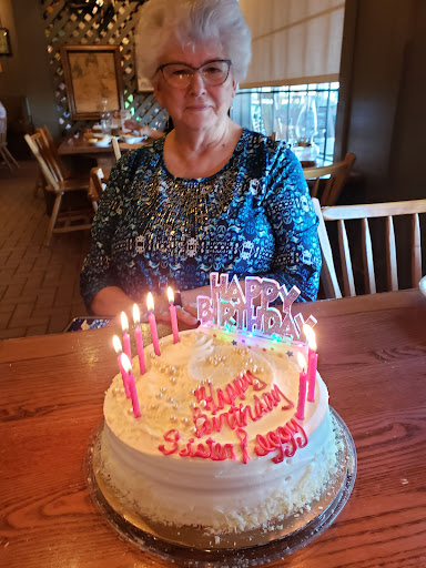 American Restaurant «Cracker Barrel Old Country Store», reviews and photos, 2697 Highwood Blvd, Smyrna, TN 37167, USA