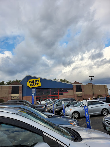 Electronics Store «Best Buy», reviews and photos, 290 S Broadway Unit E, Salem, NH 03079, USA