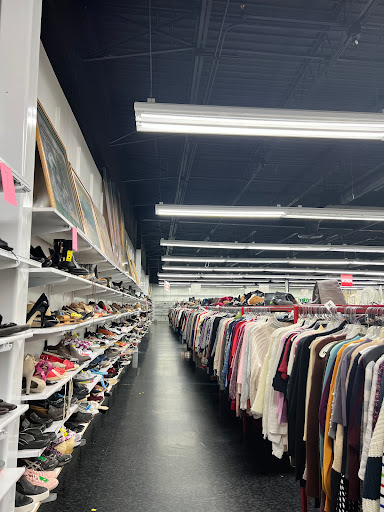 Thrift Store «Southern Thrift Market», reviews and photos, 5775 Jimmy Carter Blvd, Norcross, GA 30071, USA
