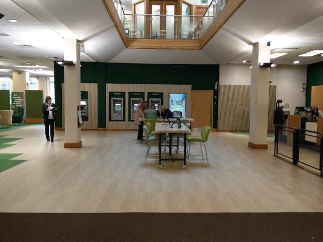 Opinii despre Lloyds Bank Commercial Finance în Plymouth - Bank