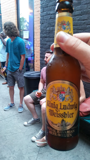 Liquor Store «Louisville Beer Store», reviews and photos, 746 E Market St, Louisville, KY 40202, USA