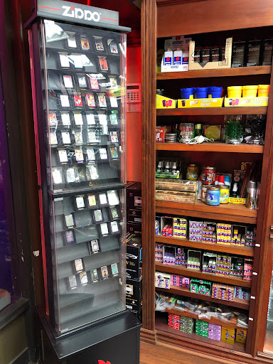 Tobacco Shop «Amsterdam Smoke Shop», reviews and photos, 5901 Warner Ave, Huntington Beach, CA 92649, USA
