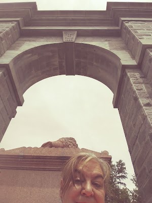 Memorial Arch of Tilton - photo 60