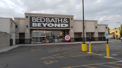 Bed Bath & Beyond