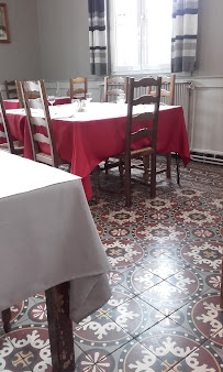 Atmosphère du Restaurant Les Platanes à Bron - n°3