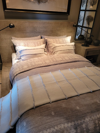 Interior Designer «Restoration Hardware», reviews and photos, 1700 Redwood Hwy, Corte Madera, CA 94925, USA