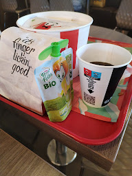Photo n°32 de KFC Saint-Quentin à Saint-Quentin ()