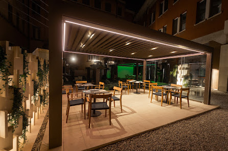 Real Tenda Via Po, 21, 66020 Sambuceto CH, Italia
