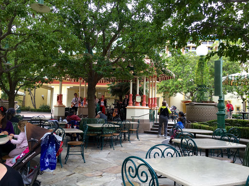 Paradise Garden Grill