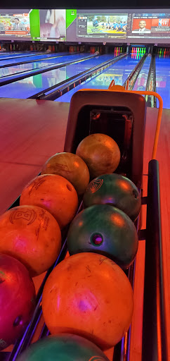 Bowling Alley «Bowlmor Houston», reviews and photos, 925 Bunker Hill Rd, Houston, TX 77024, USA