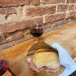 Photo n°1 de l'avis de Robin. fait le 21/05/2022 à 17:16 sur le  Semel Street Food à Florence