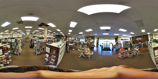 Book Store «LifeWay Christian Store», reviews and photos, 2522-B E Colonial Dr, Orlando, FL 32803, USA