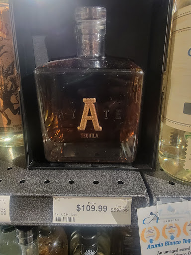 Liquor Store «Applejack Wine & Spirits», reviews and photos, 3320 Youngfield St, Wheat Ridge, CO 80033, USA