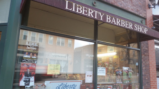 Barber Shop «Liberty Barber Shop», reviews and photos, 614 N Milwaukee Ave, Libertyville, IL 60048, USA
