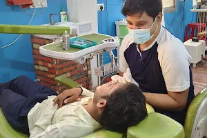 Dr Narendra's Advance Dental Clinic & Implant Centre image