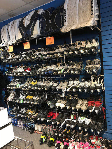 Sporting Goods Store «Play It Again Sports», reviews and photos, 35181 US Hwy 19 N, Palm Harbor, FL 34684, USA